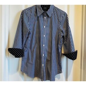 No iron Chaps navy strip blouse
